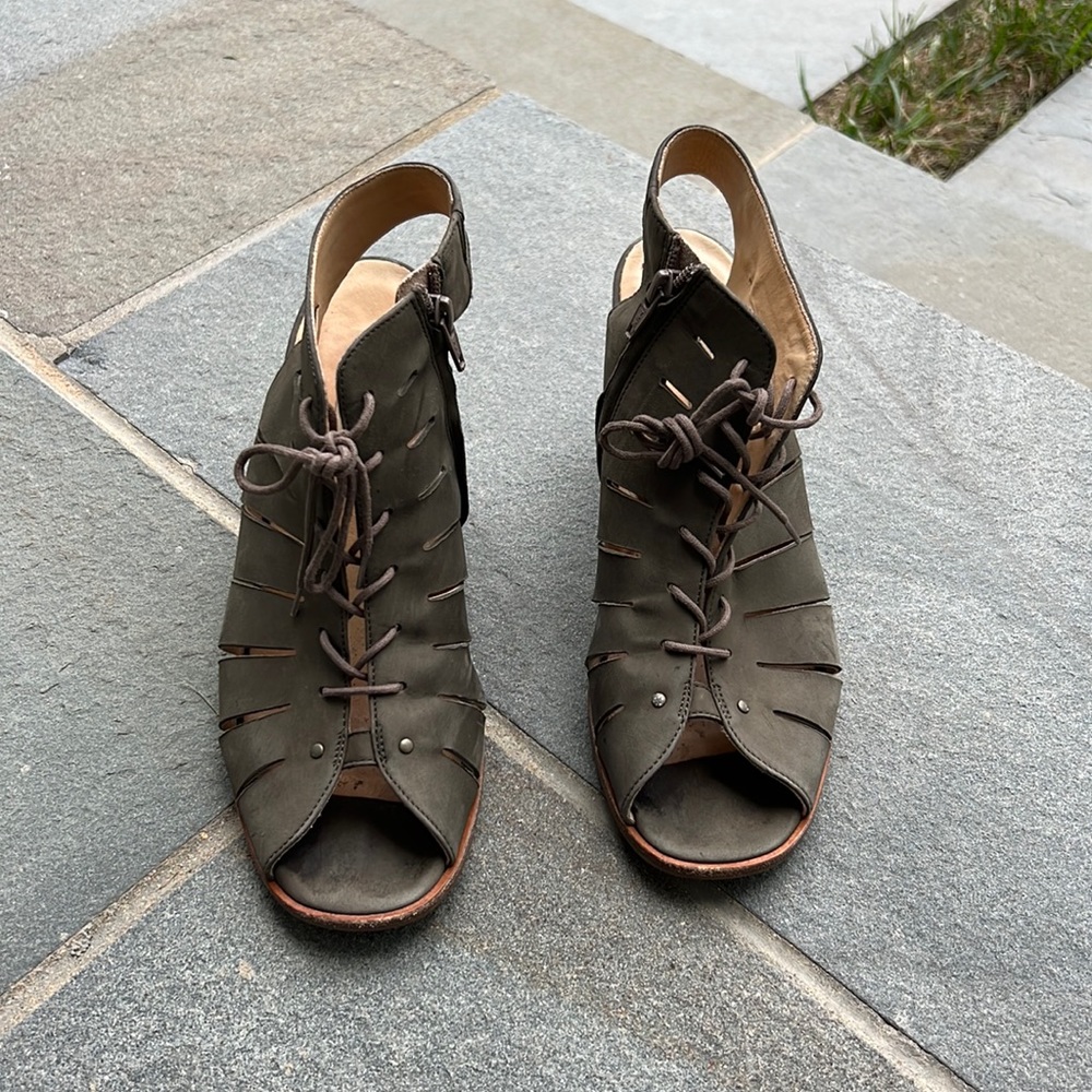 Paul Green Green Booties for Fall / Spring